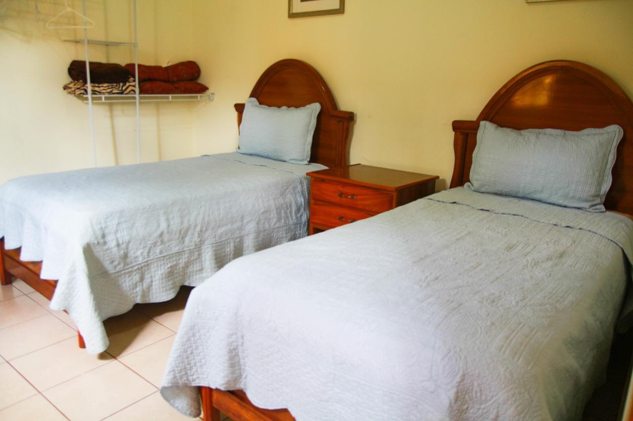 Apart Hotel Acuarious De Luis Estelí Buitenkant foto