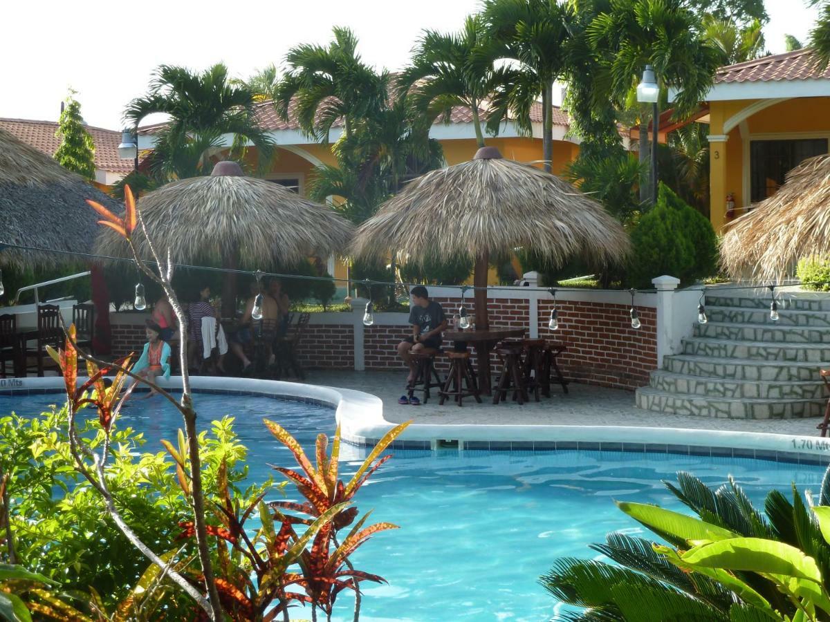 Apart Hotel Acuarious De Luis Estelí Buitenkant foto